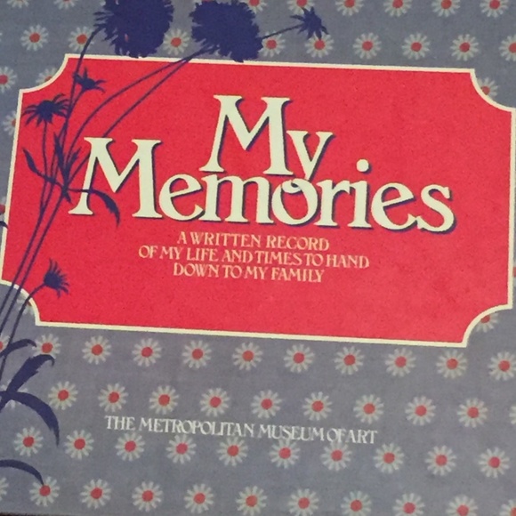 VINTAGE METROPOLITAN MUSEUM OF ART FAMILY MEMORIES Other - METROPOLITAN  MUSEUM  OF MODERN ART KEEPSAKE ALBUM MAURICE BOUTET DE MONVEL 1984